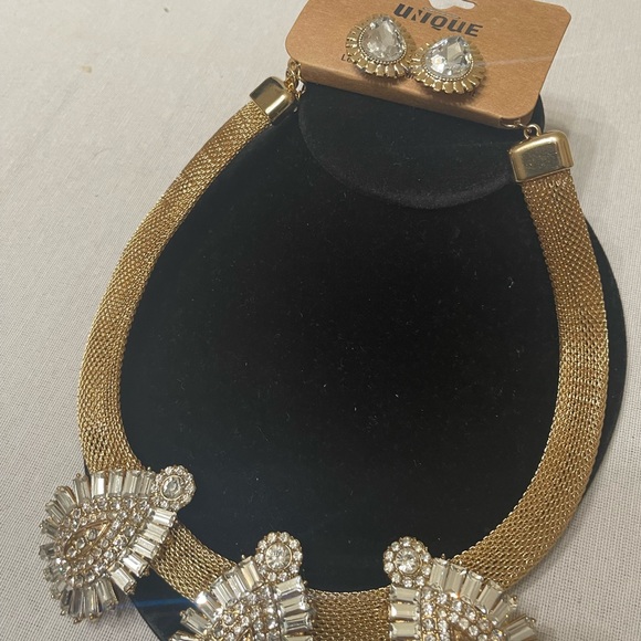 Teardrop crystal necklace set - Picture 1 of 8